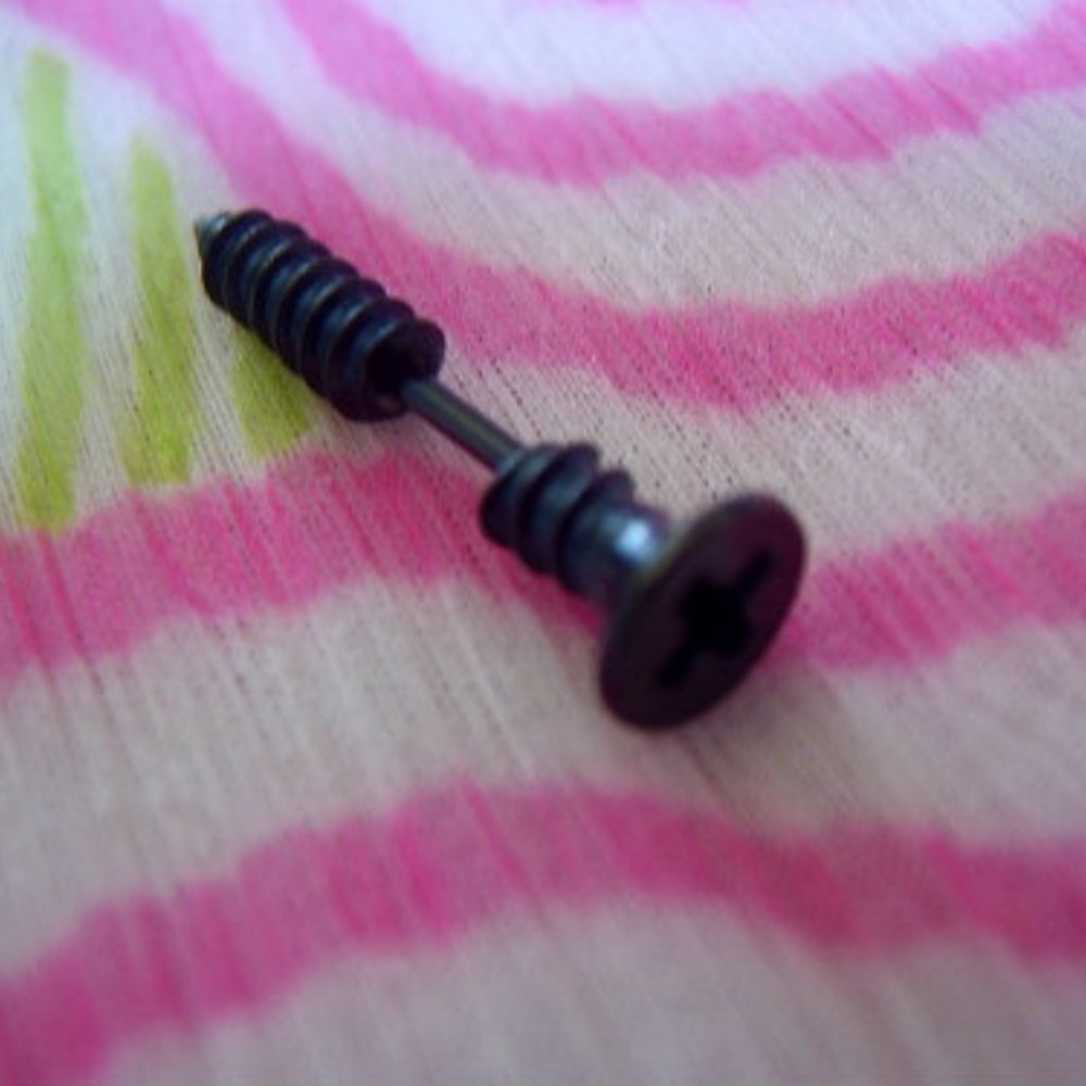 Body Piercing Screw Earring